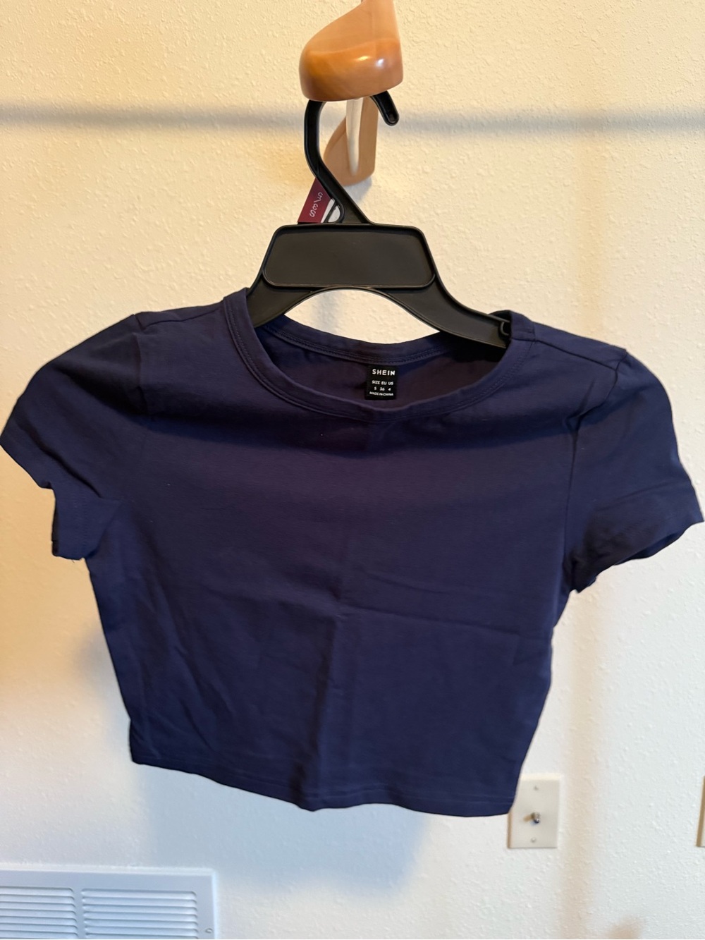 SHEIN Navy Blue Crewneck Crop Tee